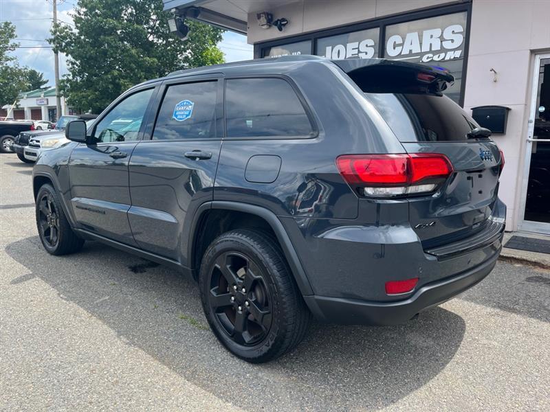 jeep grand cherokee 2018 1C4RJFAG2JC383653 image jeep grand cherokee 2018 1C4RJFAG2JC383653 image